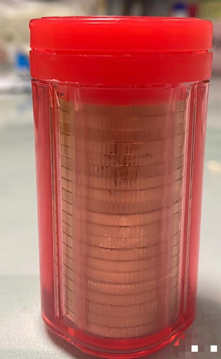 【炜奕收藏】古币纪念币专场，0佣金，全场0+1 黄山纪念币整桶20枚，原桶未拆封