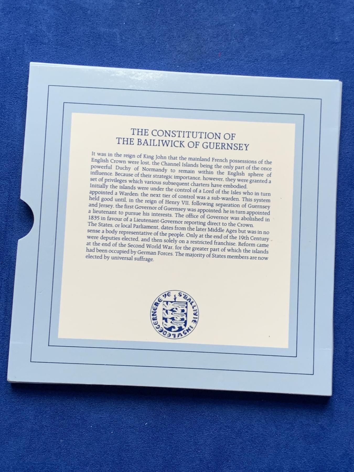 《竞宝斋》第272场- 周日，周一，周二  3场连拍 （全场包邮） 格恩西1985英国皇家造币厂官方流通套币