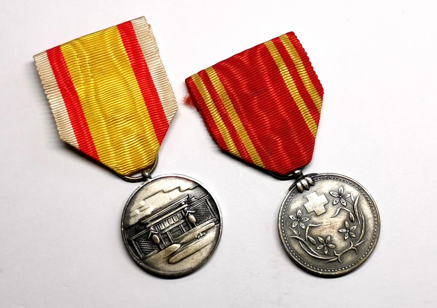 凡希社世界钱币微拍第二百七十期 伪满勋章两枚