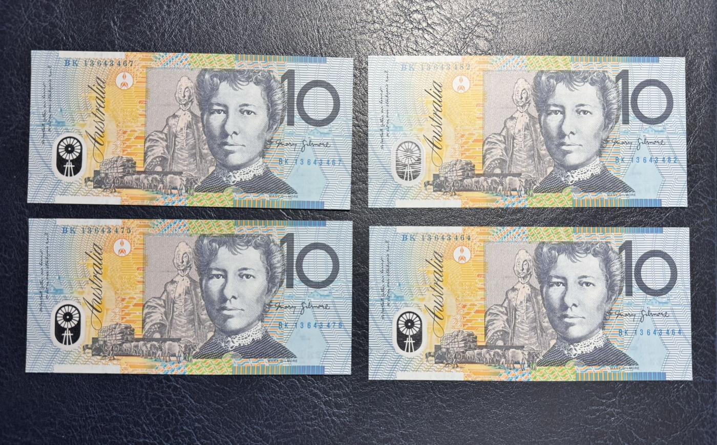 收藏联盟Quantum Auction 第349期拍卖  新西兰2013年10元4张 品相UNC  票面有点钞机留下的擦痕