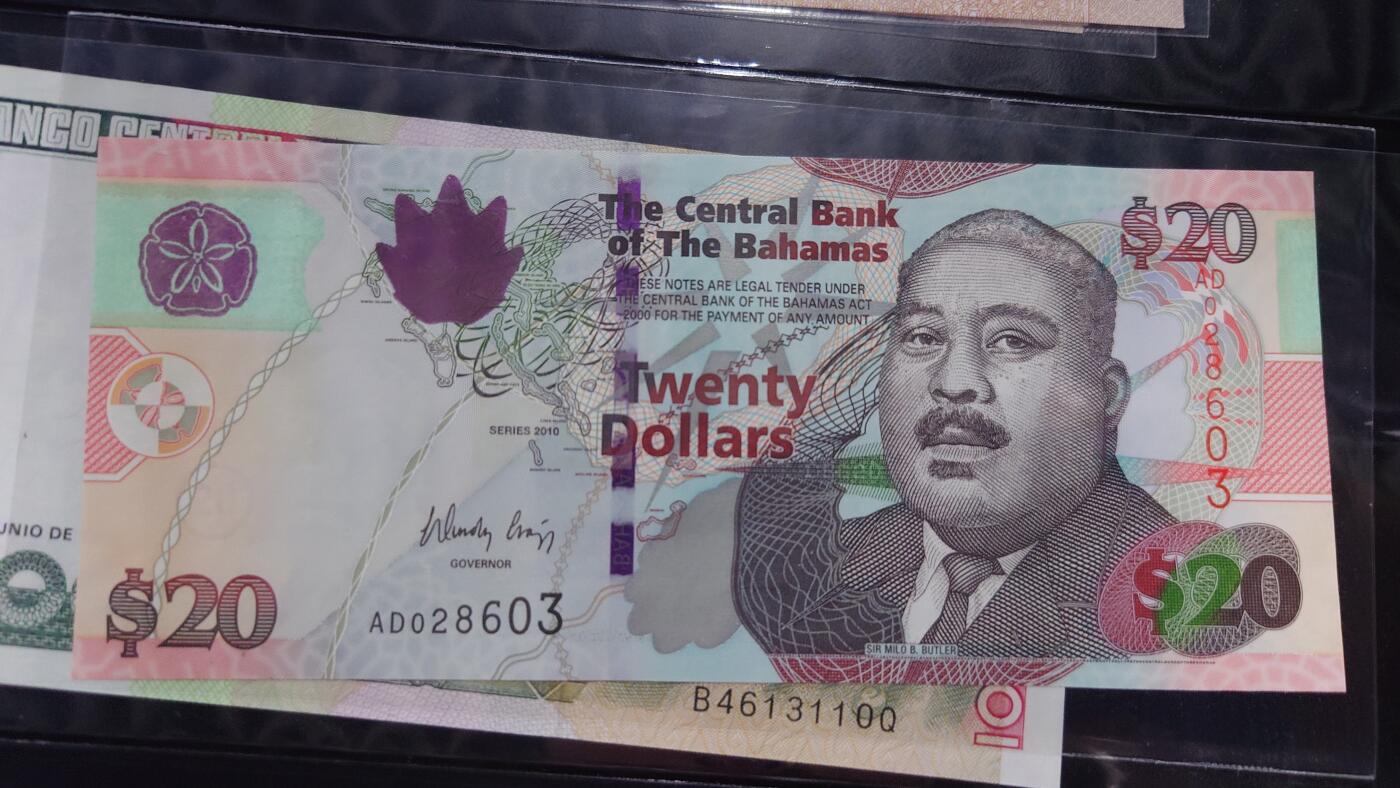 【世界钱币】精选微拍第108期暨2024年第19期  评级币裸钞混合版 2010年巴哈马20元 全新绝品无47