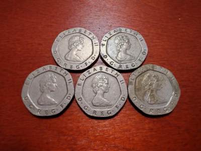 长老汇龙年散币拍卖第一场 - 1982英国七边形20便士5枚（第2组），首年份，流通品如图