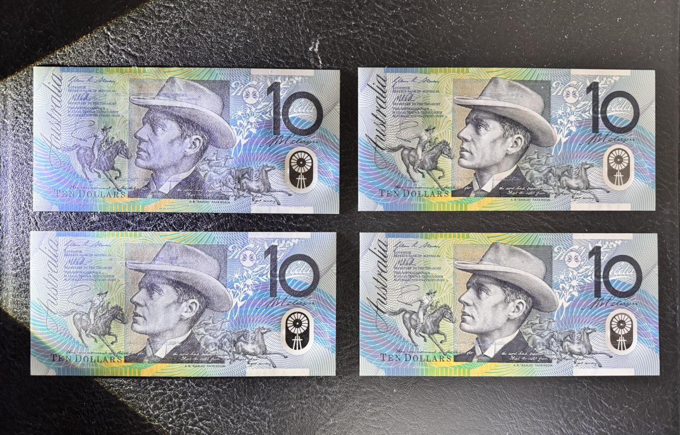 收藏联盟Quantum Auction 第349期拍卖  新西兰2013年10元4张 品相UNC  票面有点钞机留下的擦痕