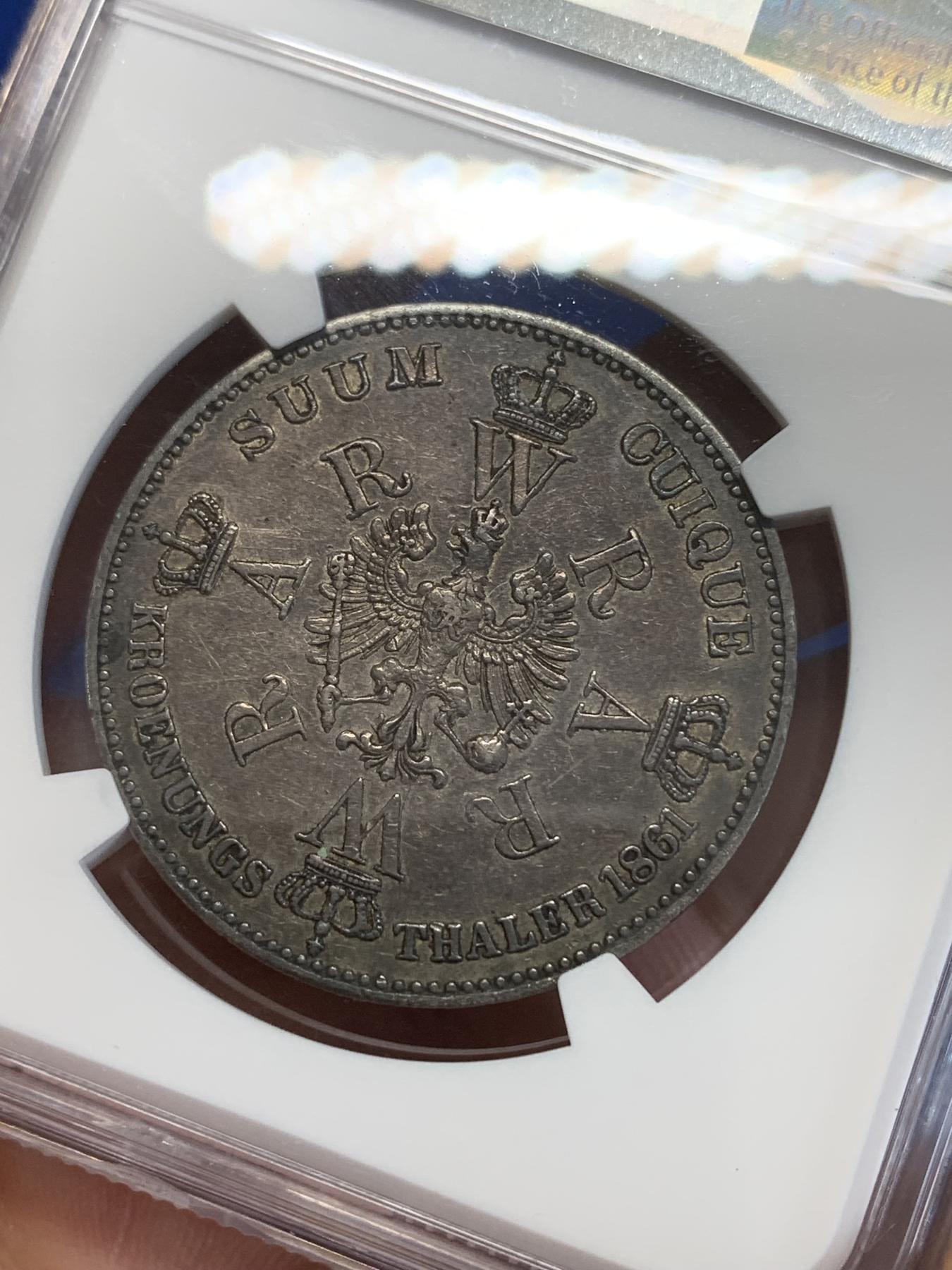 《竞宝斋》第272场- 周日，周一，周二  3场连拍 （全场包邮） NGC XF45 德国普鲁士1861年毛衣泰勒银币 通体黑包浆 状态佳低评了