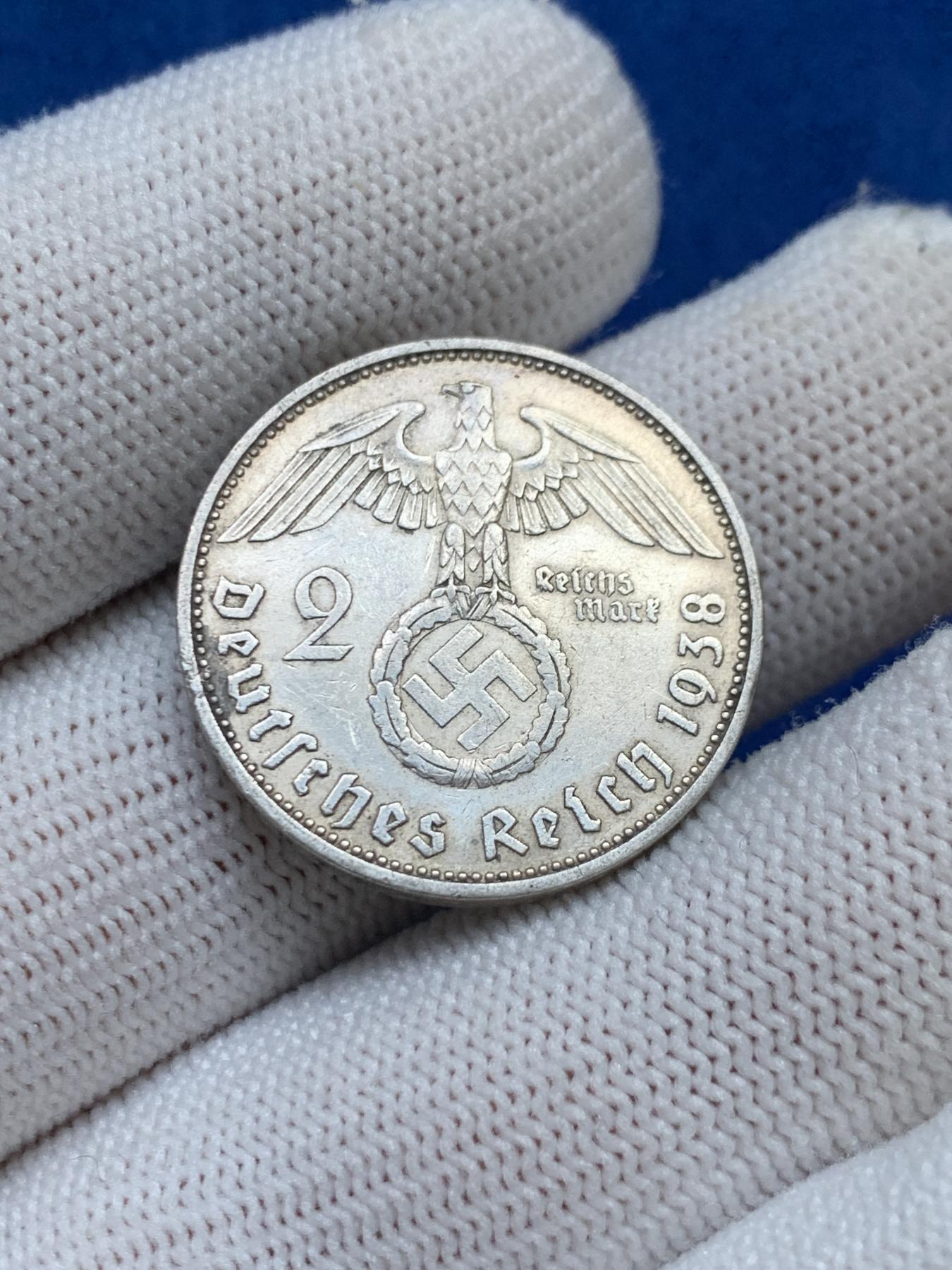 《竞宝斋》第272场- 周日，周一，周二  3场连拍 （全场包邮） 德国1938年A厂2马克银币