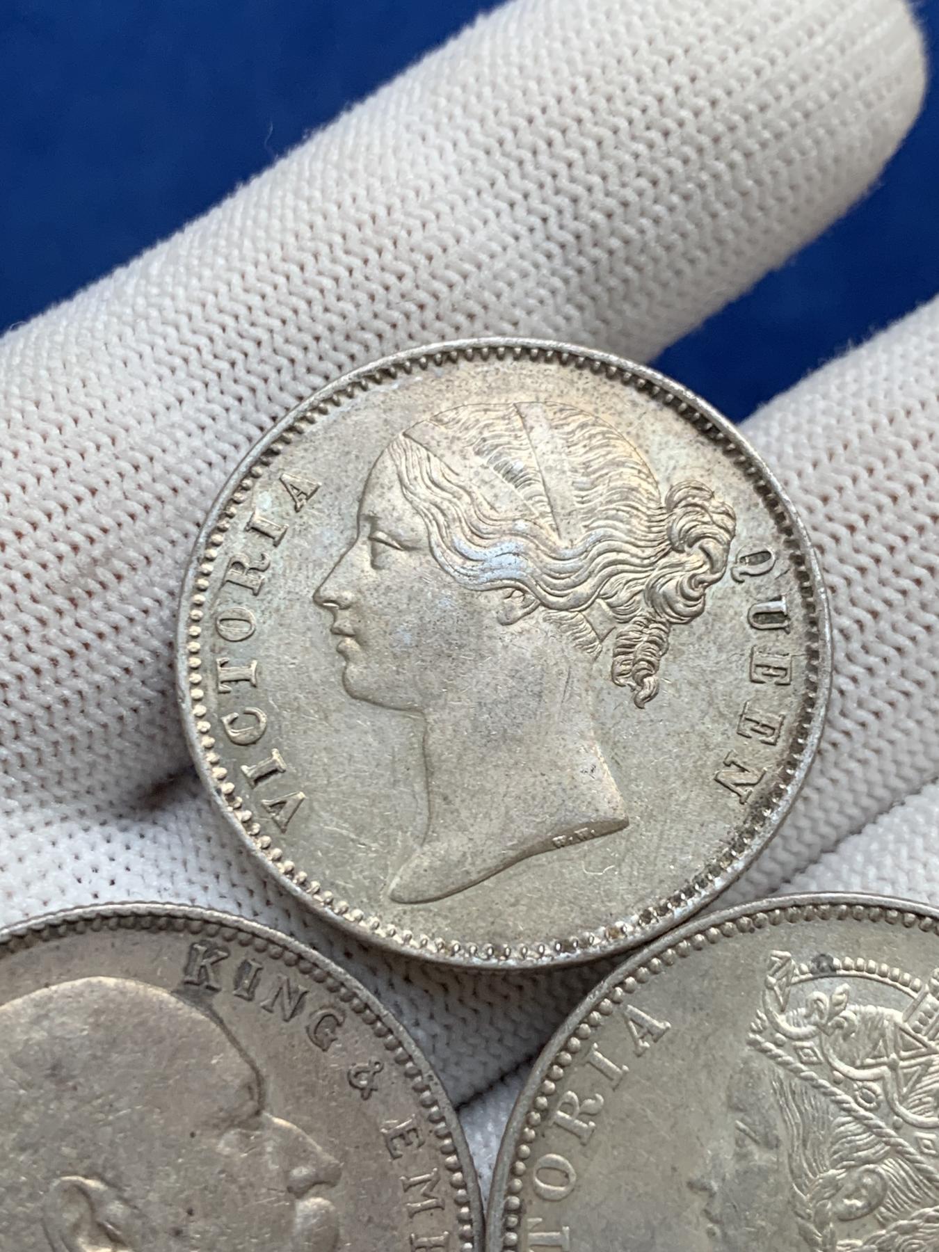 《竞宝斋》第272场- 周日，周一，周二  3场连拍 （全场包邮） 3枚一组 印度卢比1840+1892+1906 带光好品可送评状态