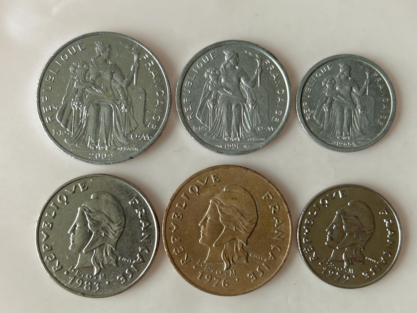 第一海外回流一元起拍收藏 散币专场 第92期 法属波利尼西亚硬币6枚套