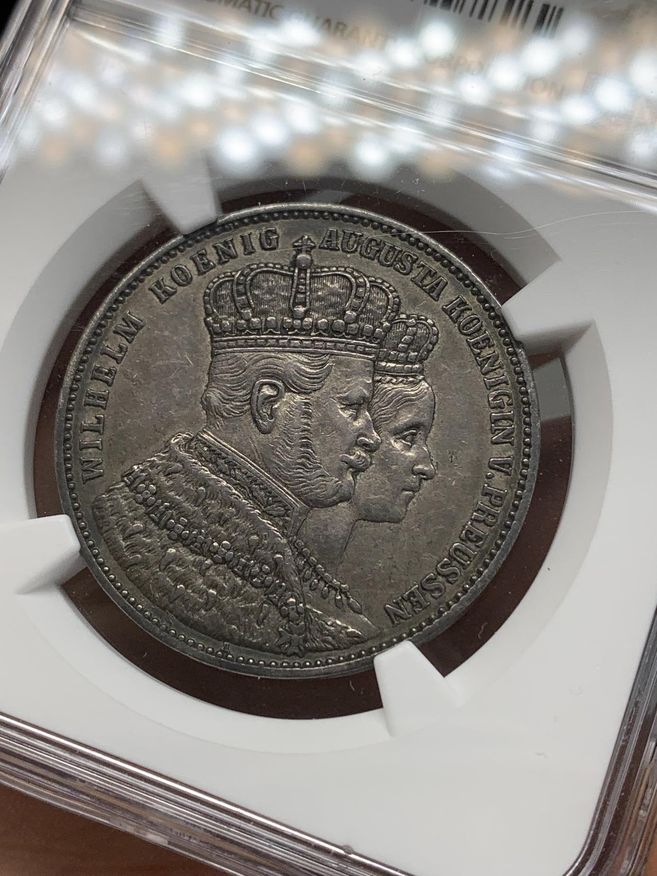 《竞宝斋》第272场- 周日，周一，周二  3场连拍 （全场包邮） NGC XF45 德国普鲁士1861年毛衣泰勒银币 通体黑包浆 状态佳低评了