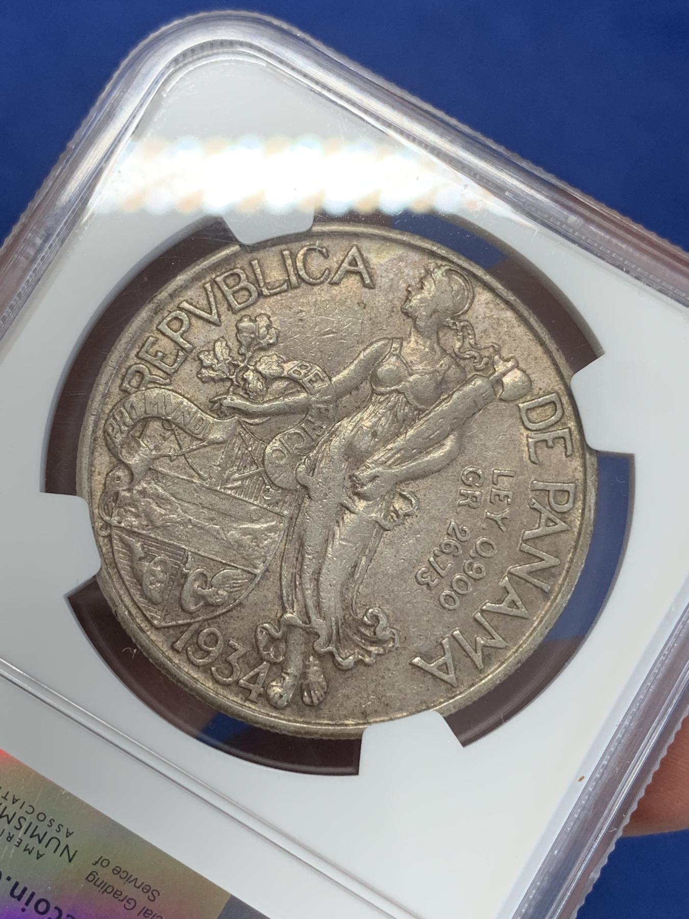 《竞宝斋》第272场- 周日，周一，周二  3场连拍 （全场包邮） NGC XF45 巴拿马1934年1巴波亚大银币 少见年份