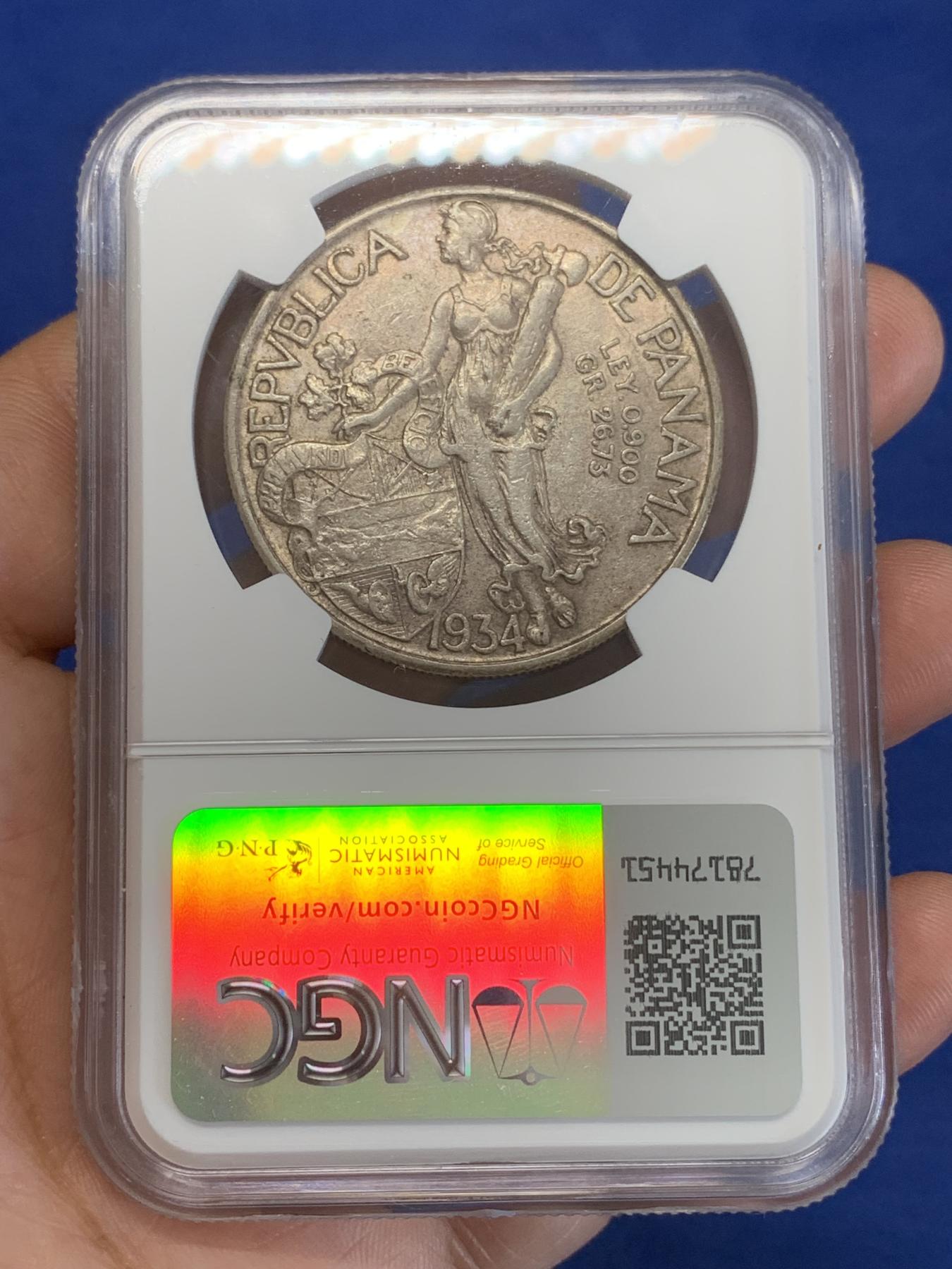 《竞宝斋》第272场- 周日，周一，周二  3场连拍 （全场包邮） NGC XF45 巴拿马1934年1巴波亚大银币 少见年份