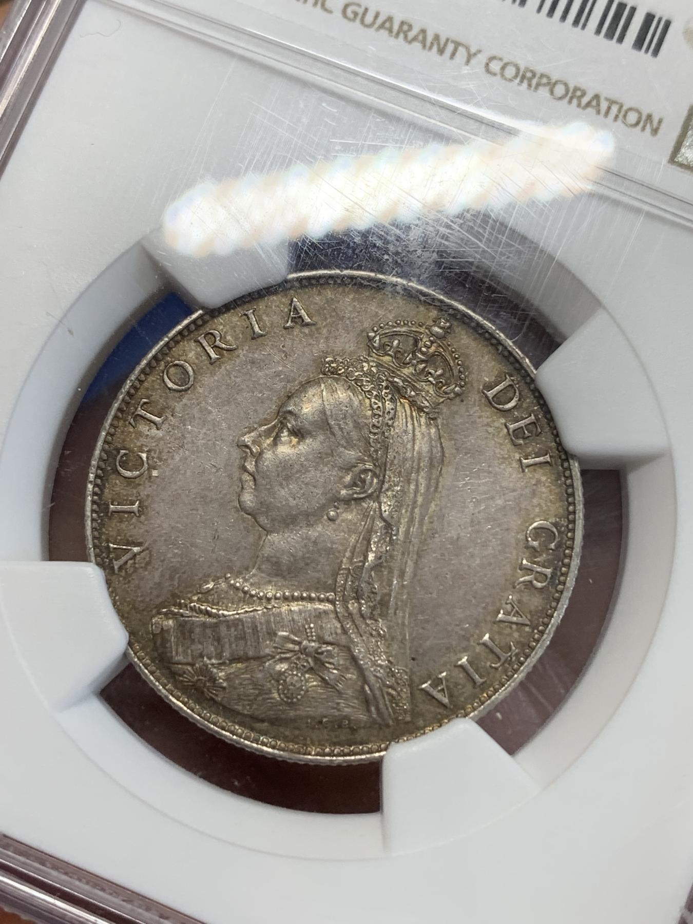 《竞宝斋》第272场- 周日，周一，周二  3场连拍 （全场包邮） NGC AU58 英国1887年维多利亚2先令银币 1弗洛林 原味老包浆