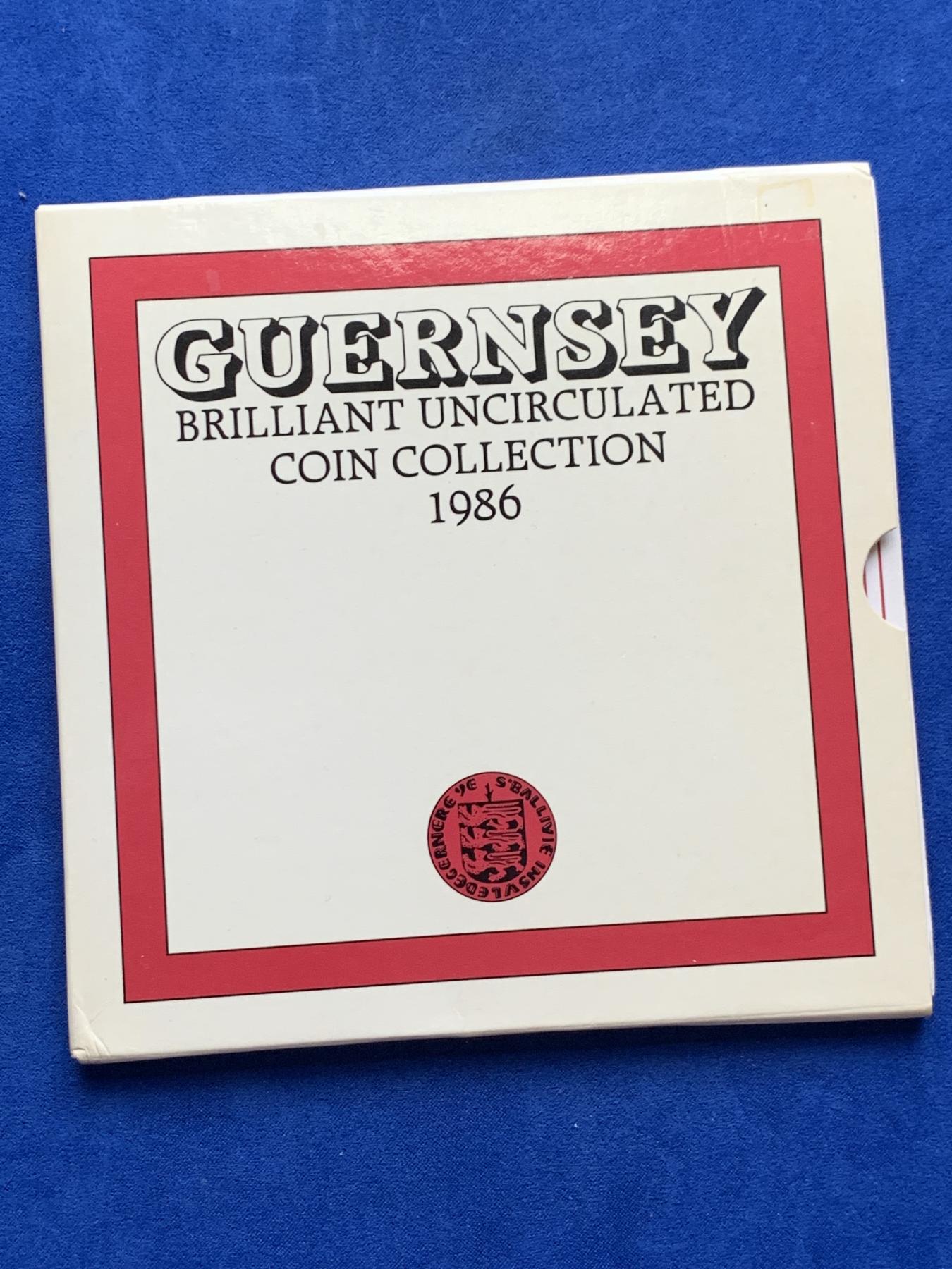 《竞宝斋》第272场- 周日，周一，周二  3场连拍 （全场包邮） 格恩西1986英国皇家造币厂官方流通套币