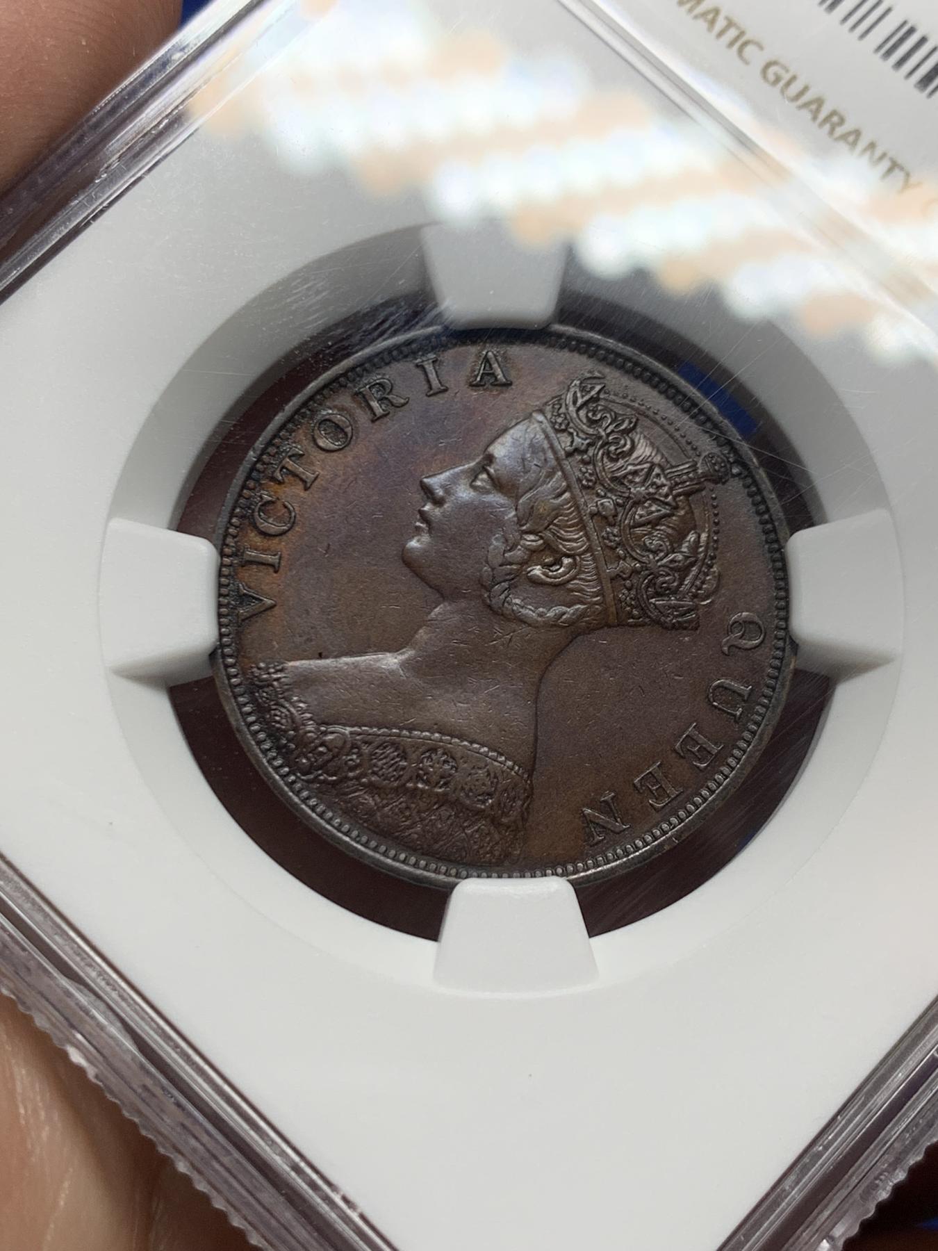 《竞宝斋》第272场- 周日，周一，周二  3场连拍 （全场包邮） NGC AUD 英属香港1865年1仙 状态很好可惜被判清洗