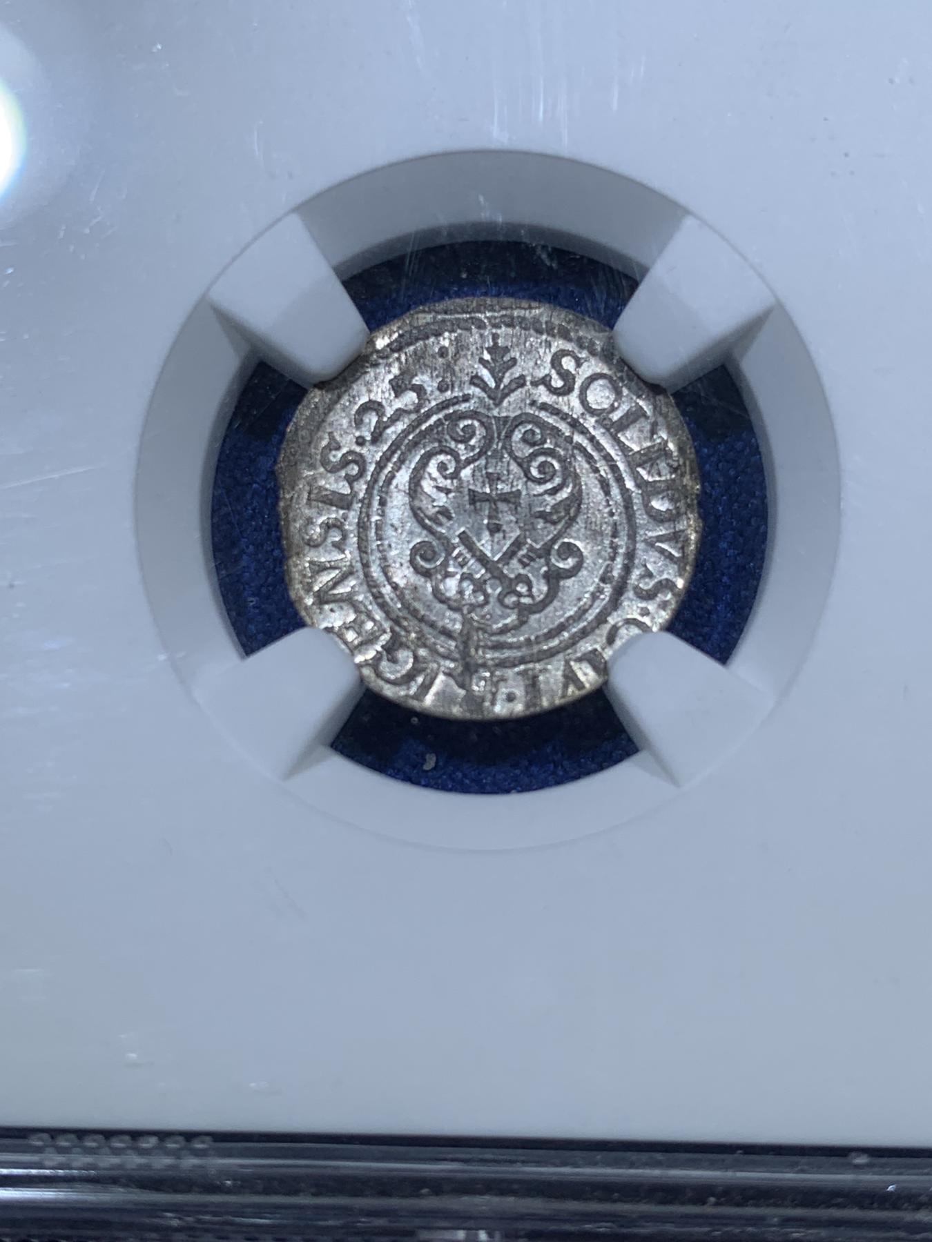 《竞宝斋》第272场- 周日，周一，周二  3场连拍 （全场包邮） NGC MS63 波兰1625里加银希林 难得品相