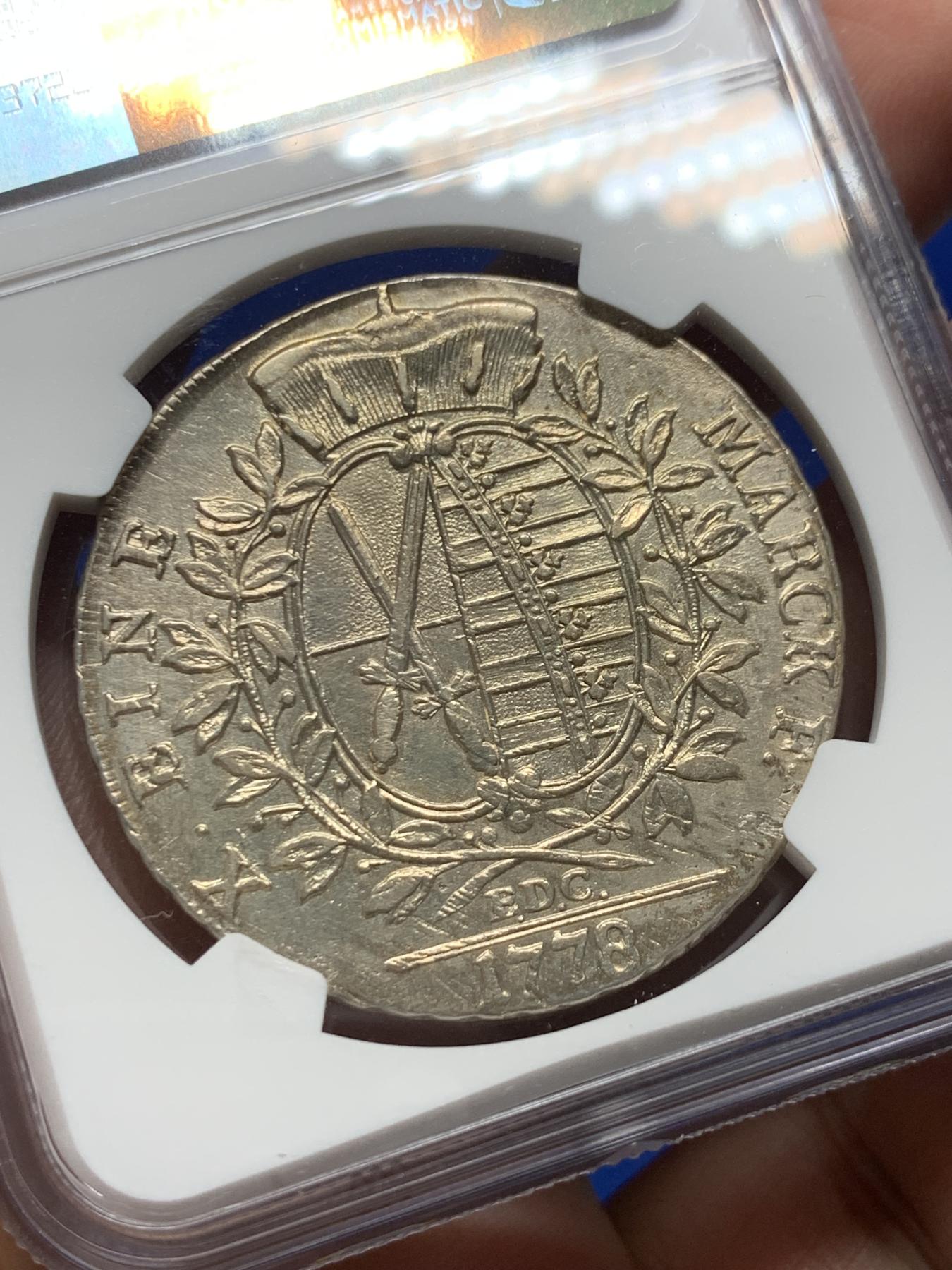 《竞宝斋》第272场- 周日，周一，周二  3场连拍 （全场包邮） NGC AUD 1778年神圣罗马帝国时期萨克森选帝侯银币 1泰勒 萨克森选帝侯腓特烈.奥古斯特三世 此枚为早期的小头像版本比较少见