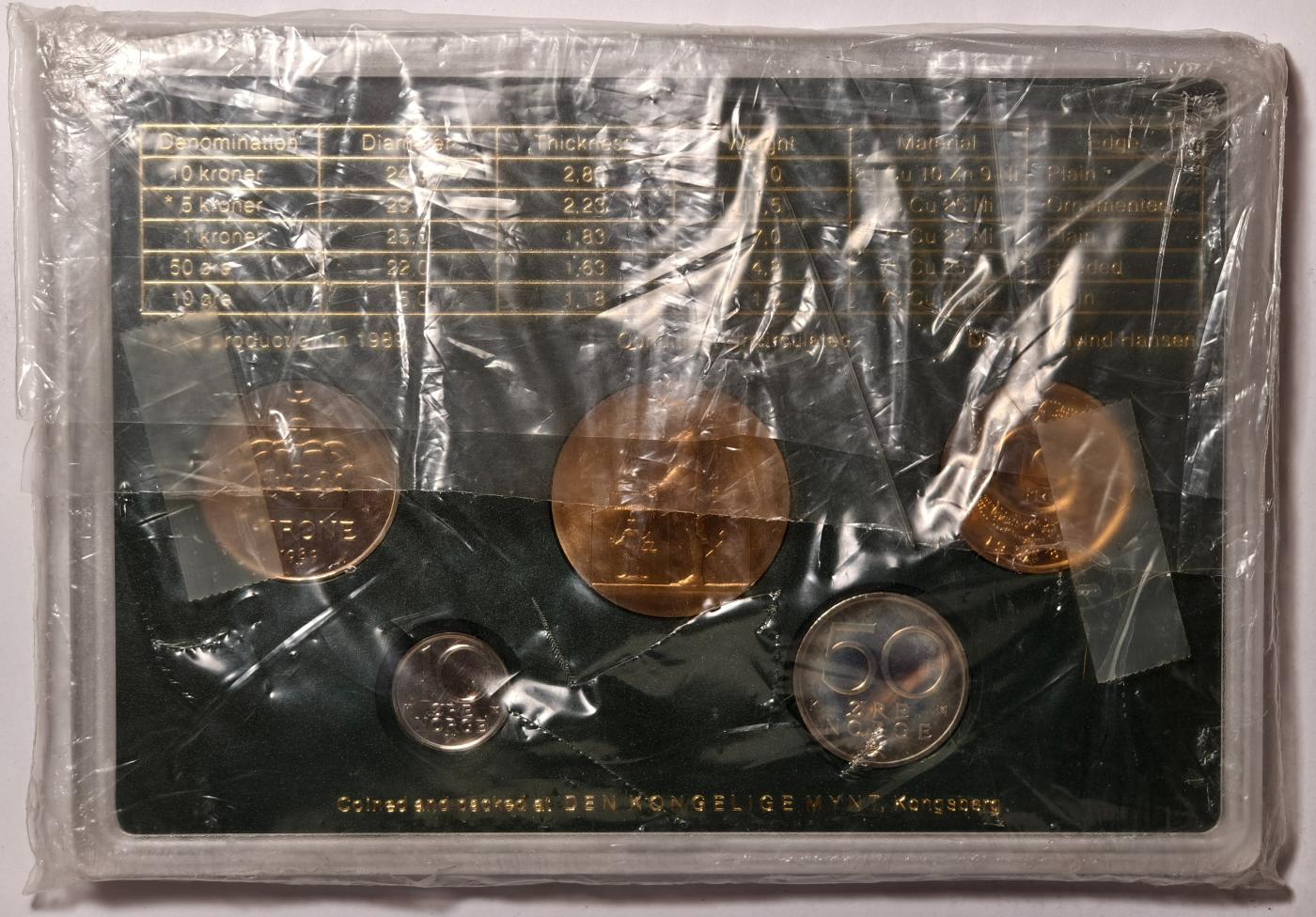 紫瑗钱币——第374期拍卖 挪威 1989年 流通硬币 5枚套 带一枚纪念币 造币厂原盒