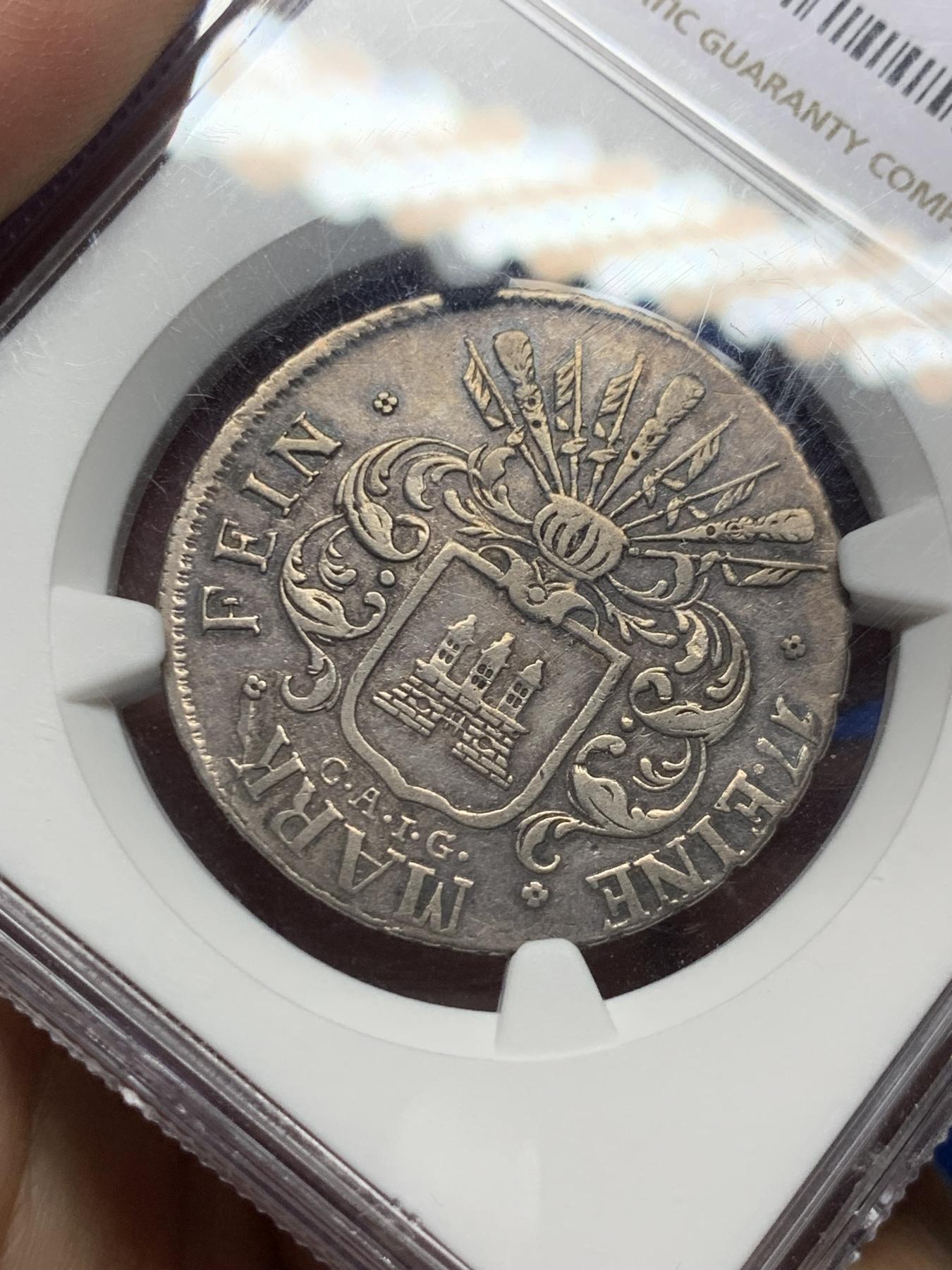 《竞宝斋》第272场- 周日，周一，周二  3场连拍 （全场包邮） NGC XFD 德国汉堡1809年32先令银币 盒子上沿有磕