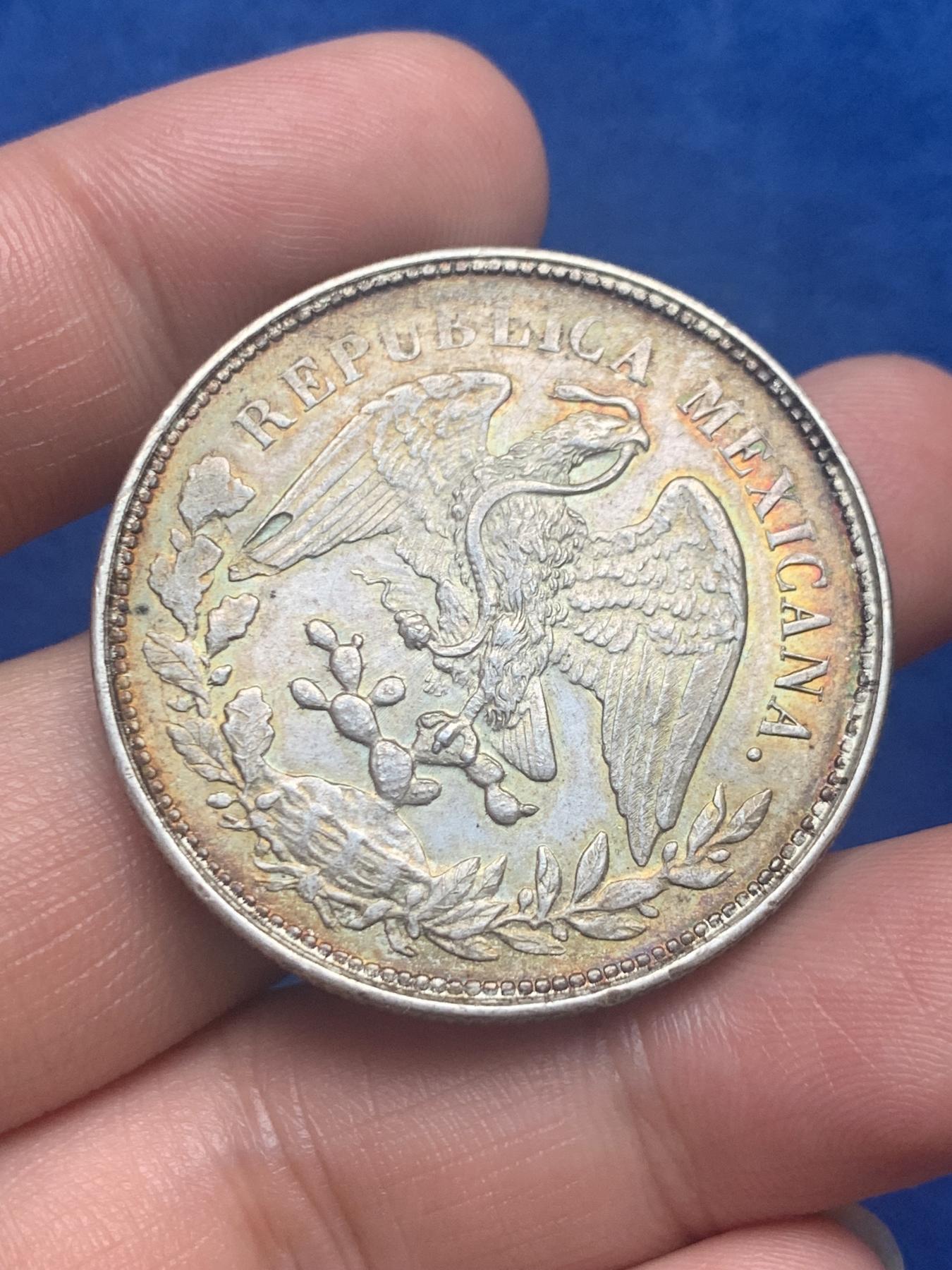 《竞宝斋》第272场- 周日，周一，周二  3场连拍 （全场包邮） 1901年墨西哥Mo-AM 1比索鹰银币 原味老五彩包浆 鹰翅羽毛根根分明