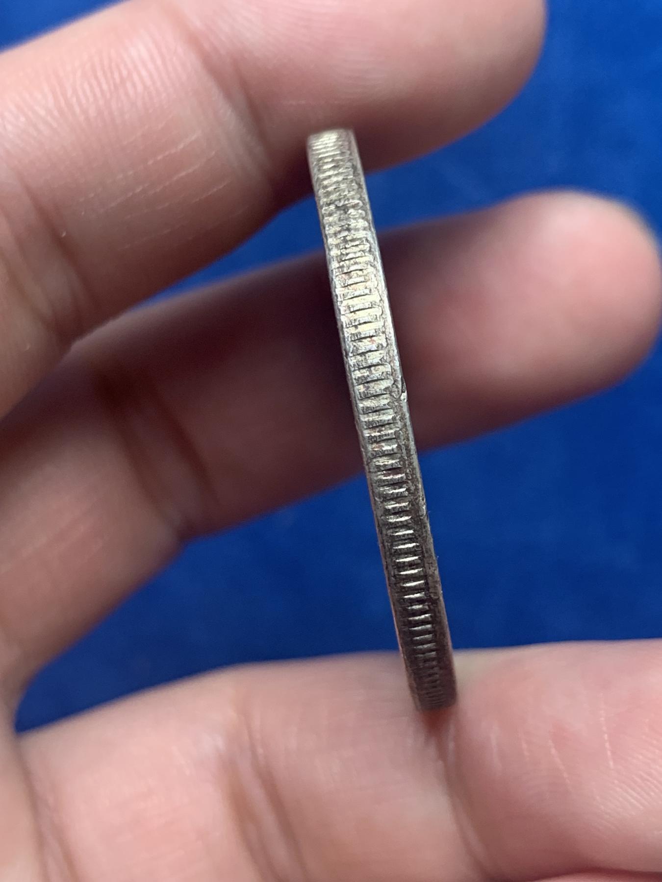 《竞宝斋》第272场- 周日，周一，周二  3场连拍 （全场包邮） 1901年墨西哥Mo-AM 1比索鹰银币 原味老五彩包浆 鹰翅羽毛根根分明