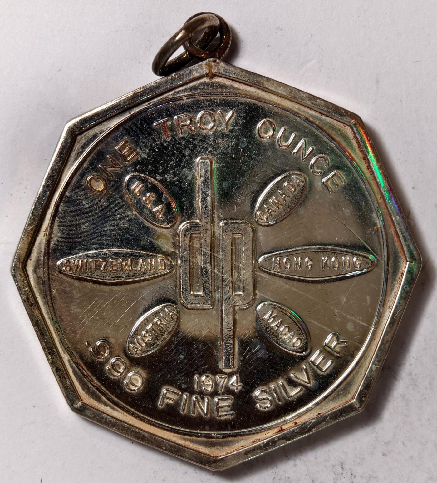 紫瑗钱币——第374期拍卖 美国 1974年 deak-perera 公司 1盎司 六边形银章 31.1克 0.999银