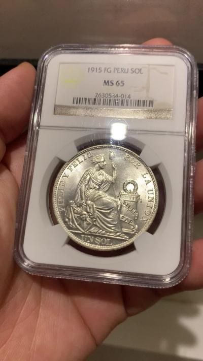 《竞宝斋》第272场- 周日，周一，周二  3场连拍 （全场包邮） NGC MS65 秘鲁 1915年 1索尔 大银币 高银65分非常少见 亚军分 更高分仅一枚 国内首见 到顶了