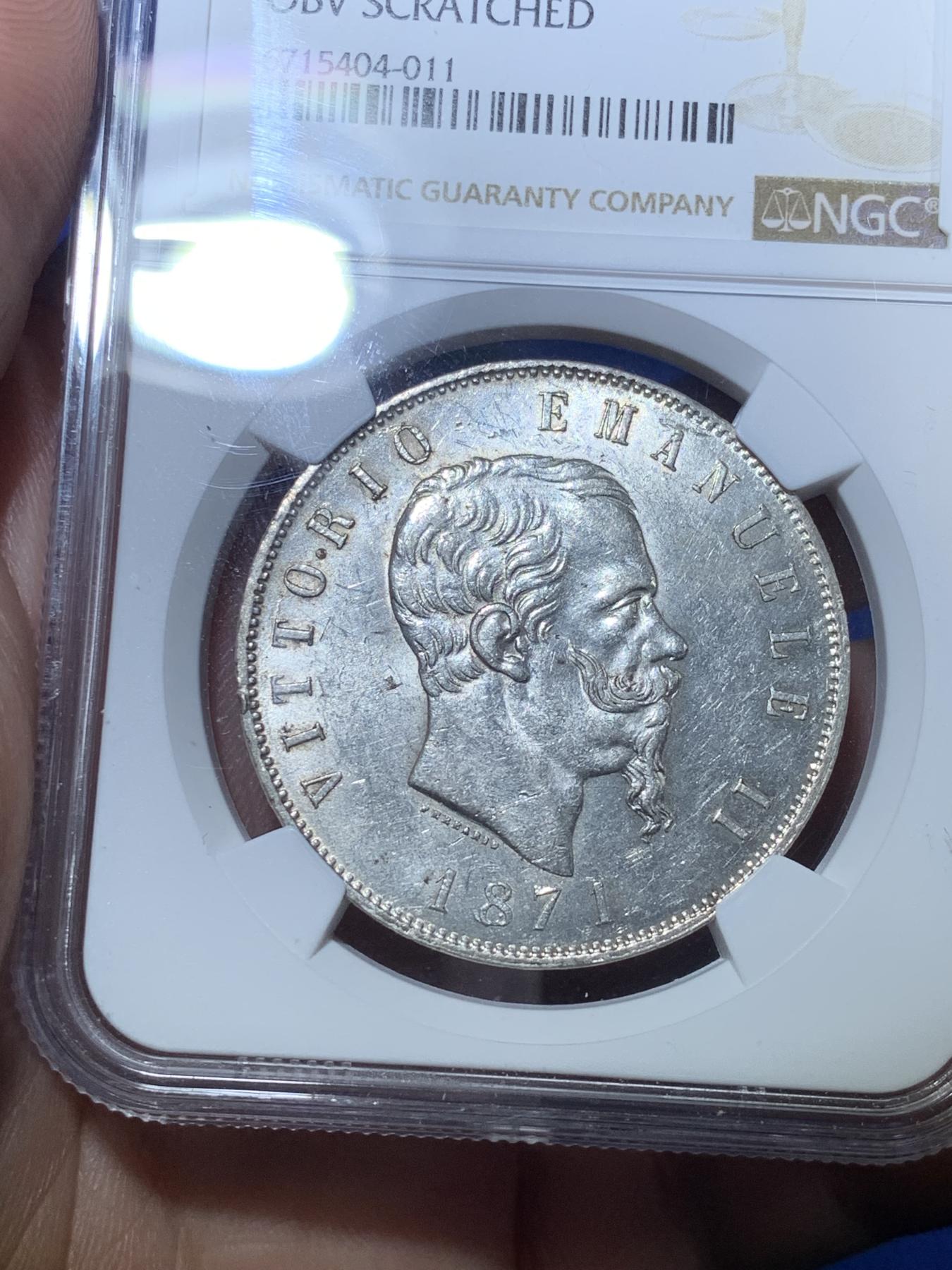 《竞宝斋》第272场- 周日，周一，周二  3场连拍 （全场包邮） NGC UNC 意大利 1871年 5里拉银币 埃马努埃莱二世 经典大银币 细节很好 没分可惜了