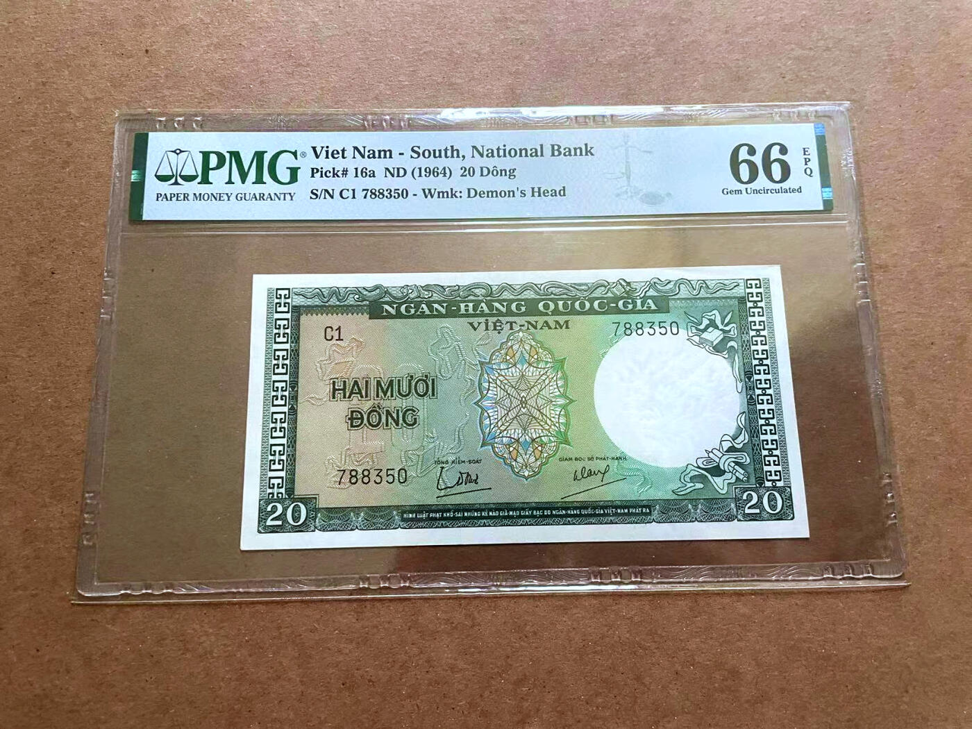 【Blue Auction】✨世界纸币精拍第482期【精】 南越 1964年20盾 PMG66EPQ 