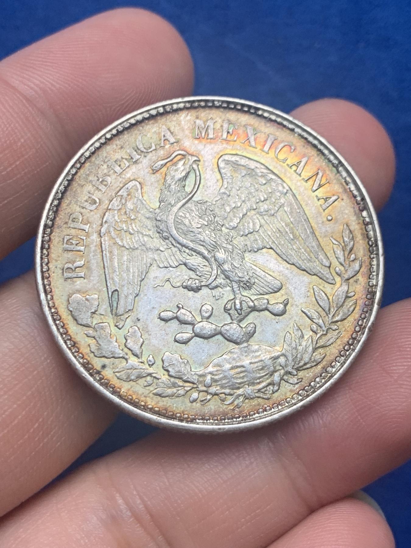 《竞宝斋》第272场- 周日，周一，周二  3场连拍 （全场包邮） 1901年墨西哥Mo-AM 1比索鹰银币 原味老五彩包浆 鹰翅羽毛根根分明