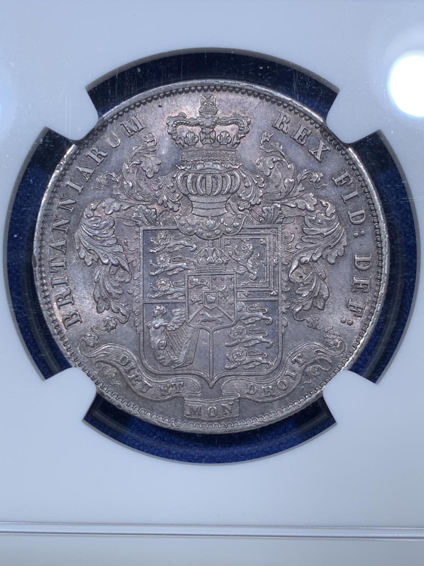 《竞宝斋》第272场- 周日，周一，周二  3场连拍 （全场包邮） NGC MS63 英国1826乔治四世半克朗 盾徽版 背面图案精美 栩栩如生 高品比三花版少见 也比1825少 深彩包浆 收藏佳品 乔四一直都是英系大热！