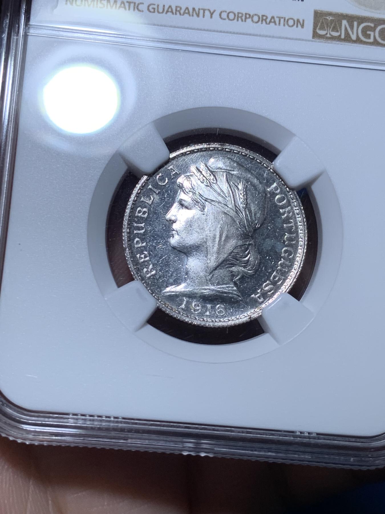 《竞宝斋》第272场- 周日，周一，周二  3场连拍 （全场包邮） NGC MS64 葡萄牙1916年20分银币 高分稀少