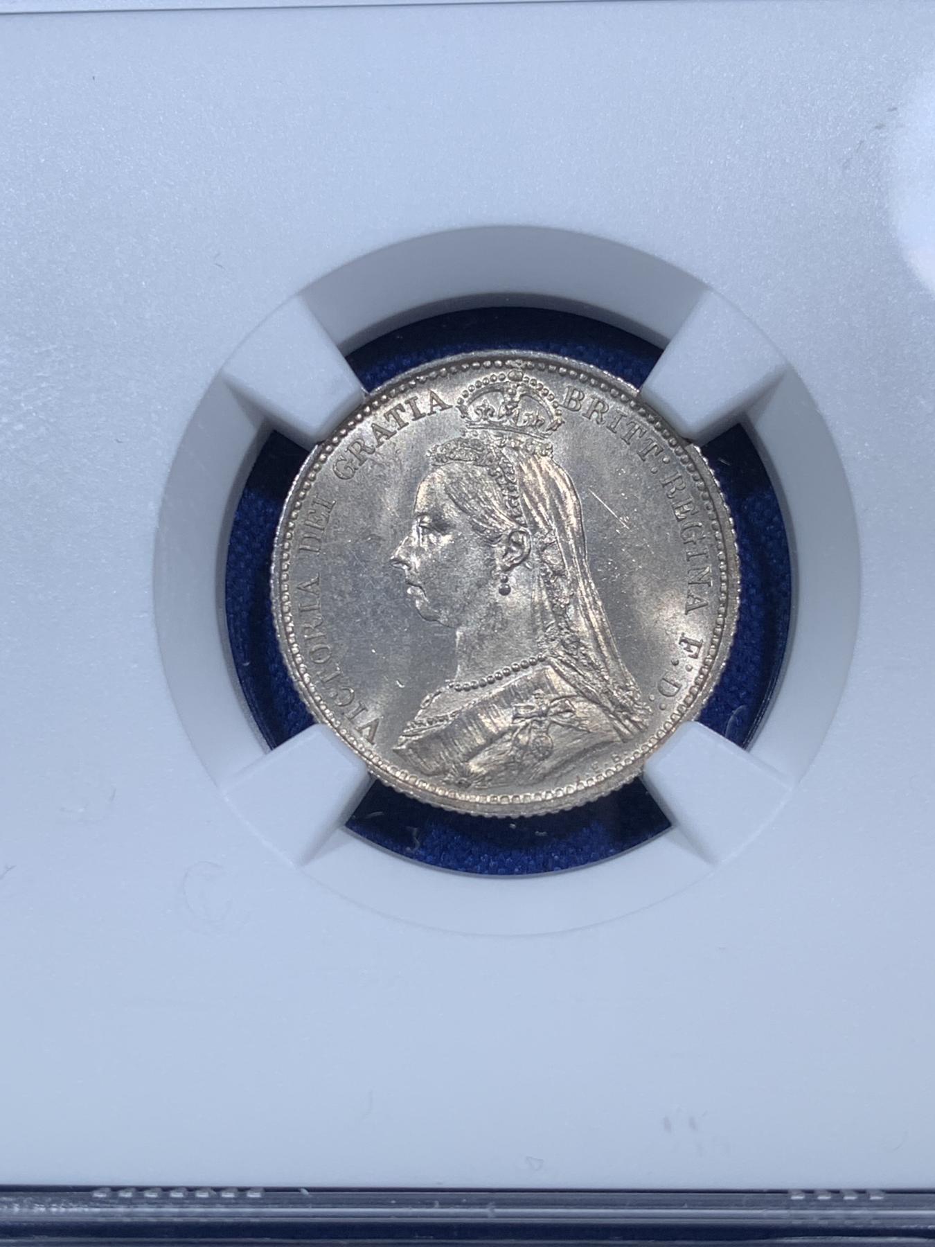 《竞宝斋》第272场- 周日，周一，周二  3场连拍 （全场包邮） NGC MS64 英国1887年维多利亚高冠6便士银币 丝滑底板 高分状态