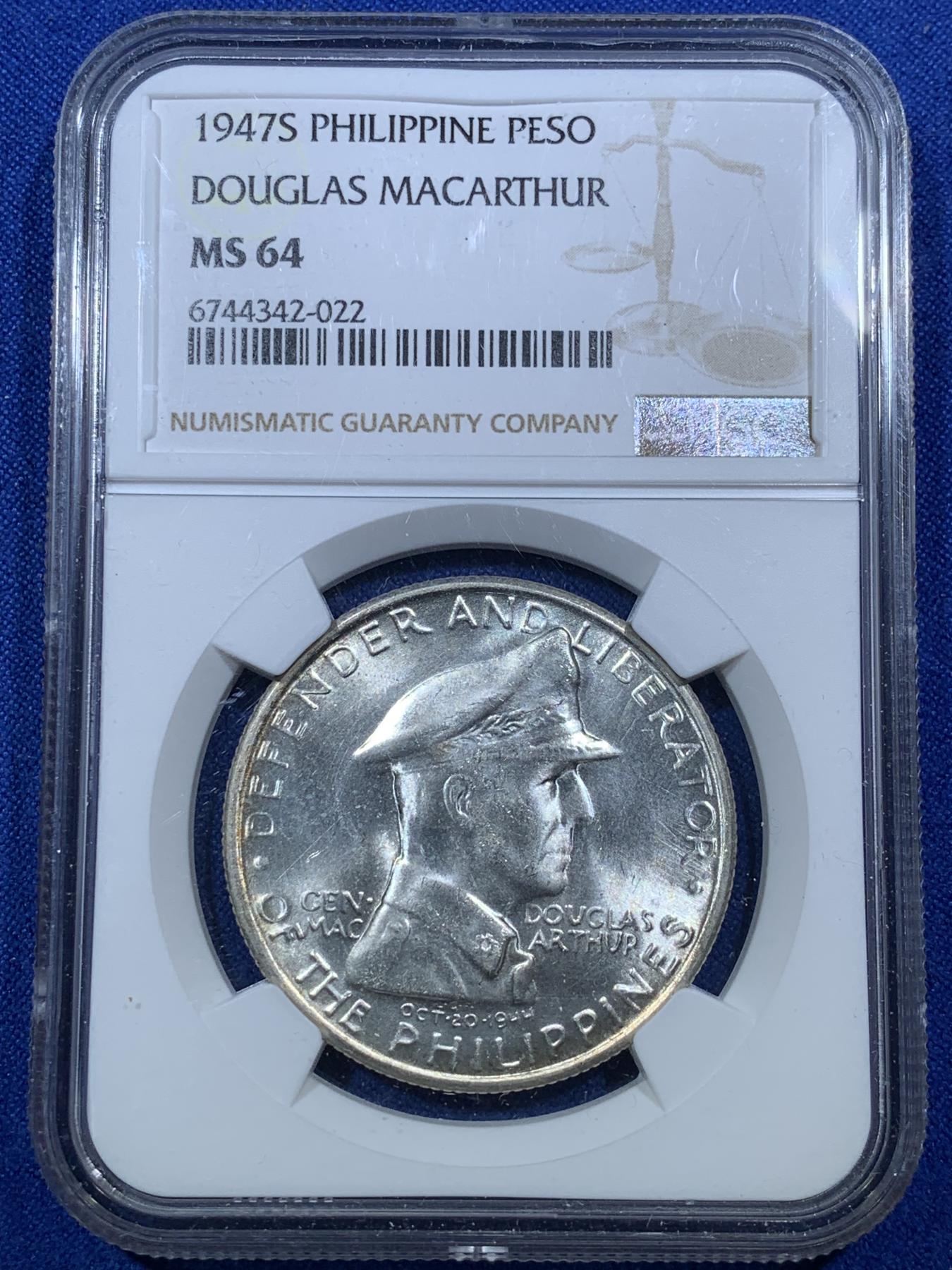 《竞宝斋》第272场- 周日，周一，周二  3场连拍 （全场包邮） NGC MS64  菲律宾1947年麦克阿瑟1比索纪念银币 币原霜光强烈带边道环彩 五星评论家 菲律宾和日本太上皇