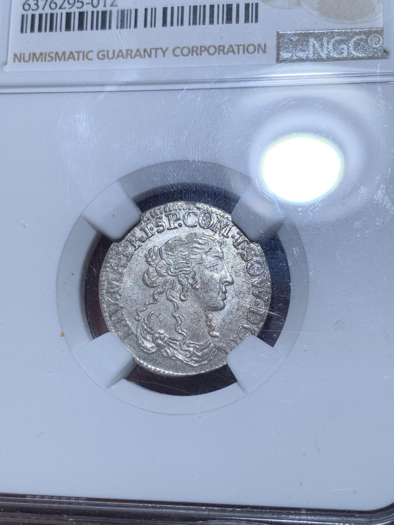 《竞宝斋》第272场- 周日，周一，周二  3场连拍 （全场包邮） 两枚一组 NGC UNCD 意大利早期Tassarolo邦和Fosdinovo邦的1luigino。很小很少见的两个邦国，几乎查不到资料，模仿法国1/12ecu铸造的。裸币来自英国老藏家的收藏，打了盒子给了UNCD，看着有机会ms，评级费太贵了，按照uncd的价格出