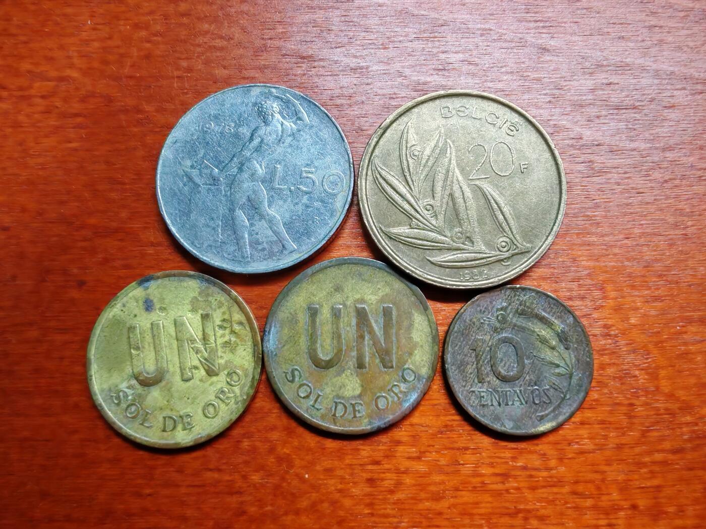 长老汇龙年散币拍卖第一场 1973-82意大利、比利时、秘鲁铜镍币，5枚