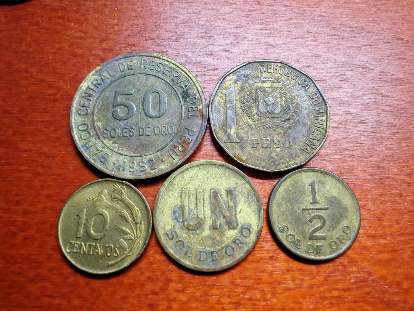 长老汇龙年散币拍卖第一场 1974-93秘鲁铜币，不重复，5枚