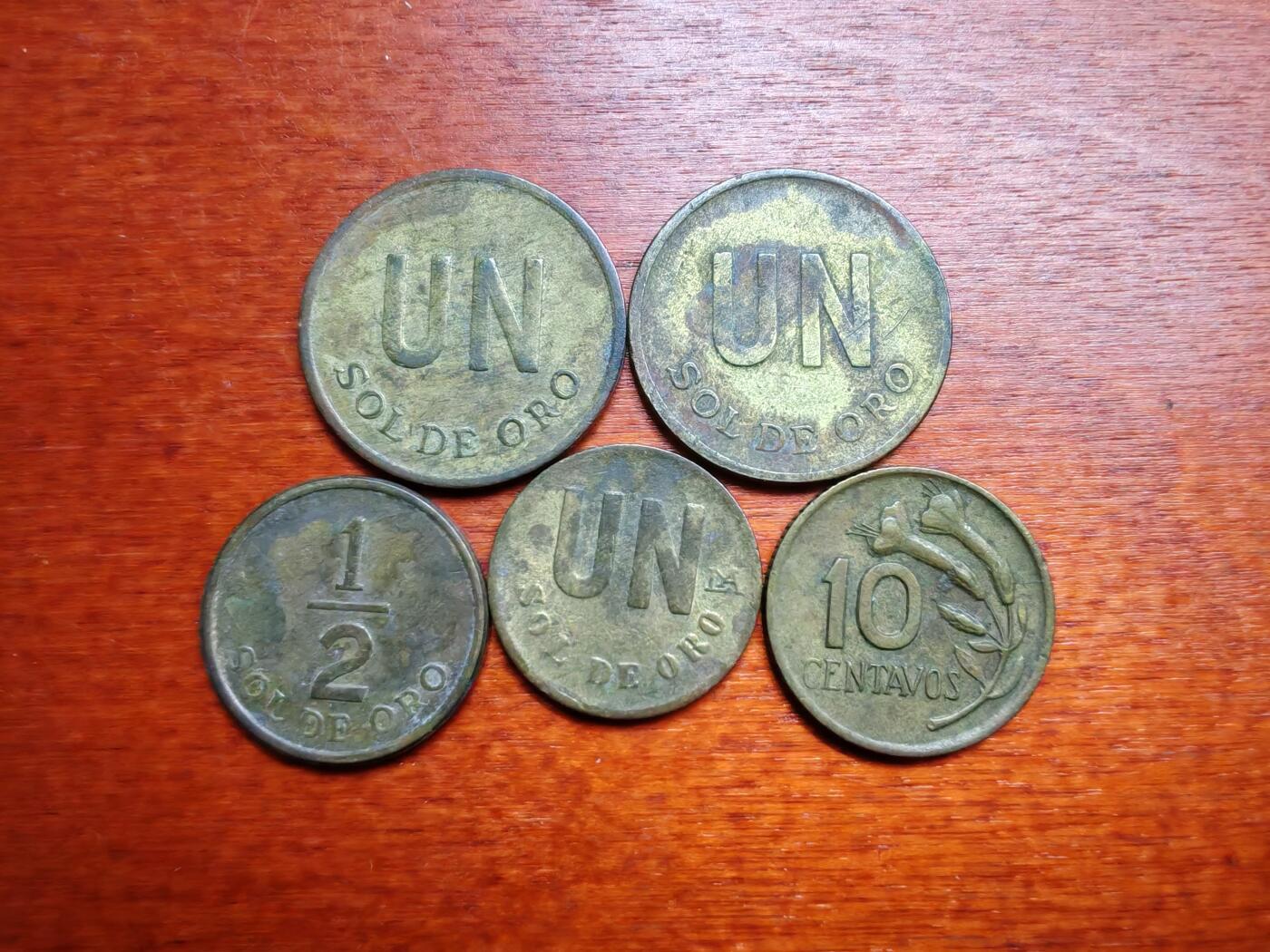 长老汇龙年散币拍卖第一场 1968-80秘鲁铜币，5枚