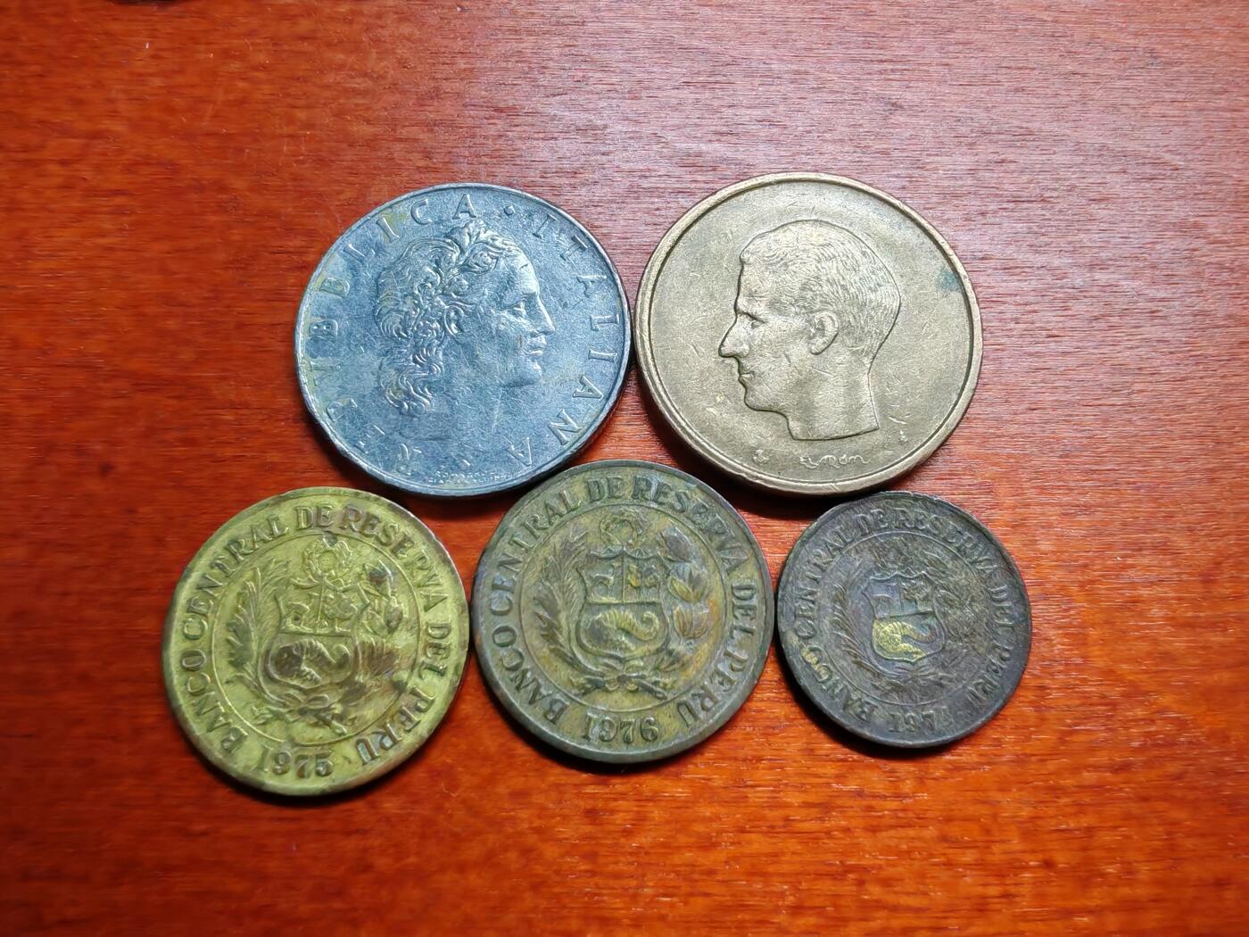 长老汇龙年散币拍卖第一场 1973-82意大利、比利时、秘鲁铜镍币，5枚