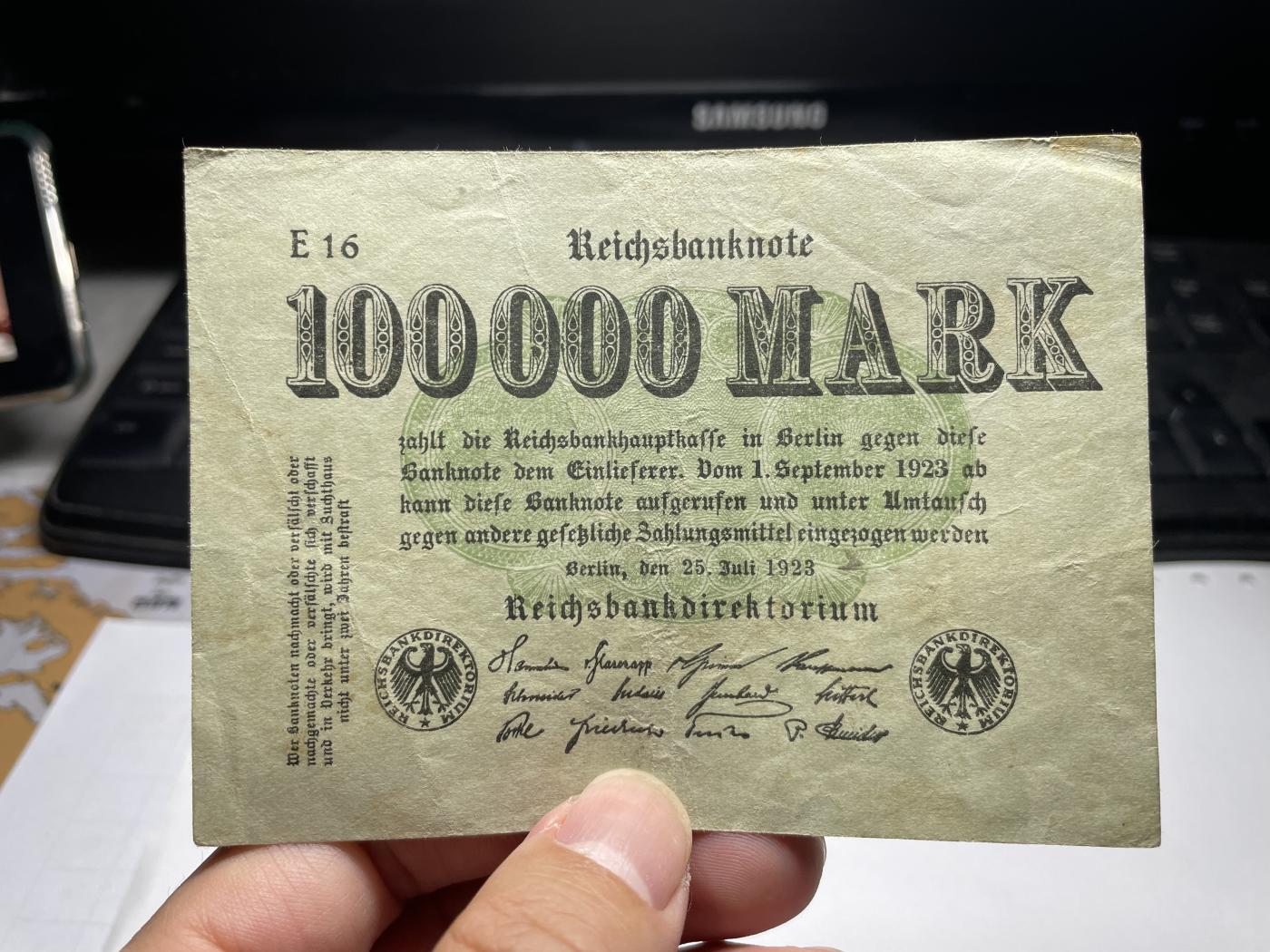 2024年集古藏今外币拍卖第七期-第10场—（总第70拍）-纸币专场，本场拍完结算发货，本期寄存的2-3天内完成发货，再进行下一期拍卖，本期拍卖数量最多者赠老扑克一副 1923年德国100000马克