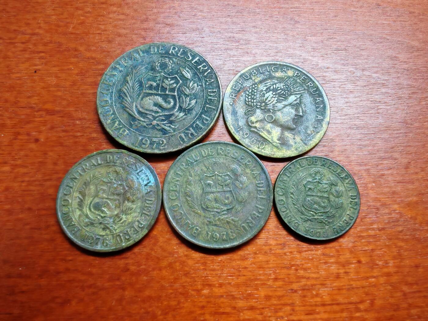 长老汇龙年散币拍卖第一场 1960-78秘鲁铜币，不重复，5枚，含羊驼币一枚