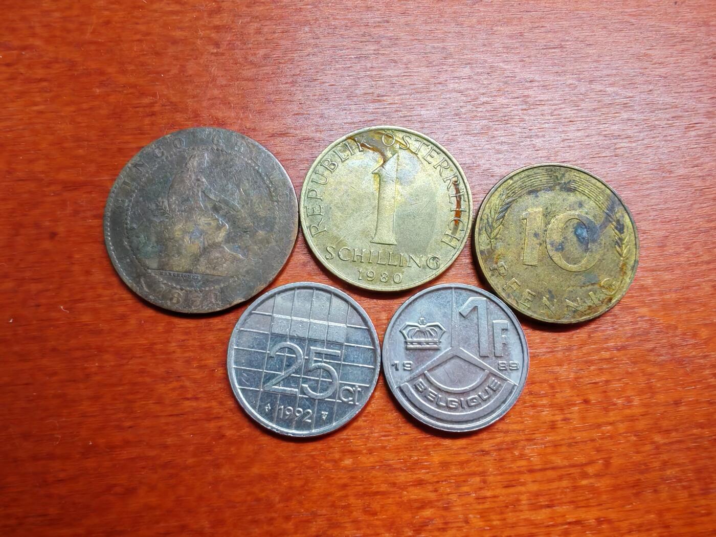 长老汇龙年散币拍卖第一场 1870-1992西班牙、德国、奥地利、比利时、荷兰铜镍币，5枚，流通品相如图