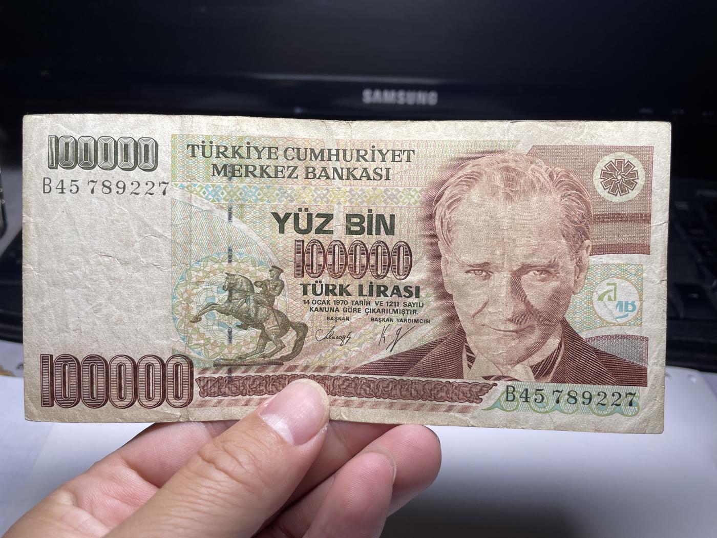 2024年集古藏今外币拍卖第七期-第10场—（总第70拍）-纸币专场，本场拍完结算发货，本期寄存的2-3天内完成发货，再进行下一期拍卖，本期拍卖数量最多者赠老扑克一副 1970年土耳其100000里拉