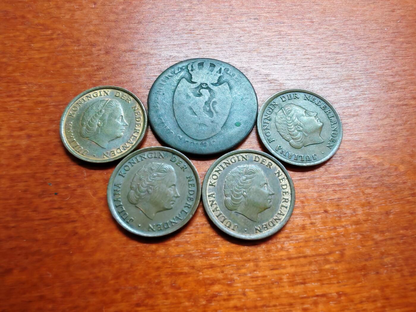 长老汇龙年散币拍卖第一场 1810-1969德国、荷兰铜币，5枚，其中1810德国黑森1克洛泽铜币，克书未收录