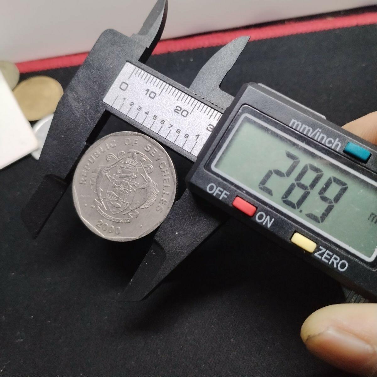 20240528 非洲塞舌尔1992年5卢比硬币 椰子树 铜镍29mm大直径旧币3009