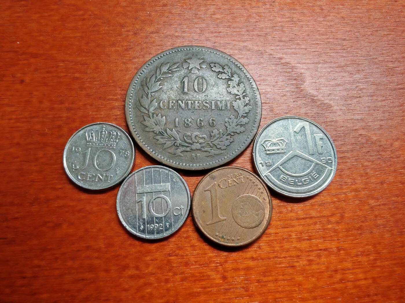 长老汇龙年散币拍卖第一场 1866-2000意大利、比利时、荷兰铜镍币，5枚，流通品相如图
