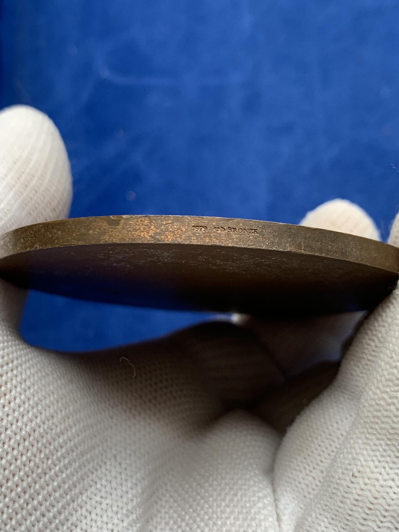 《竞宝斋》第274场- 周日，周一，周二  3场连拍 （全场包邮） 法国朱济耶市铜质勋章 120.6克 67.8mm 