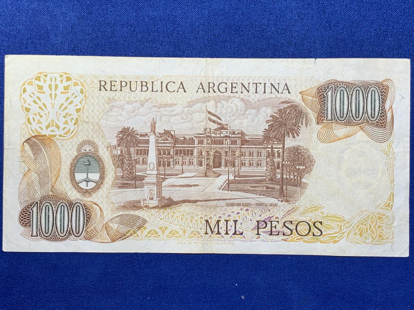 《竞宝斋》第274场- 周日，周一，周二  3场连拍 （全场包邮） 阿根廷 1976-83年1000比索 纸币