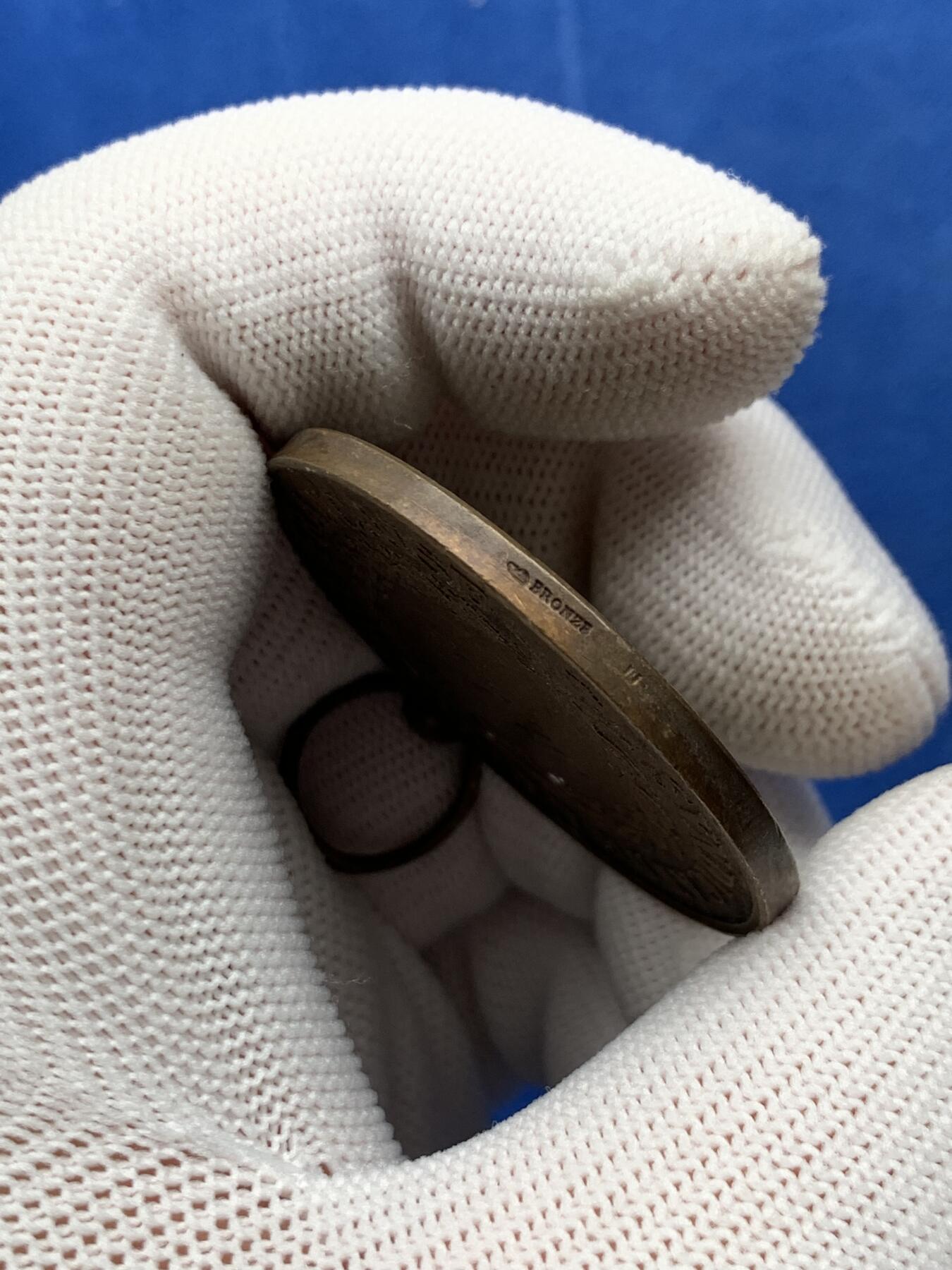 《竞宝斋》第274场- 周日，周一，周二  3场连拍 （全场包邮） 法国杂货工会铜章 34.6克 40.6mm