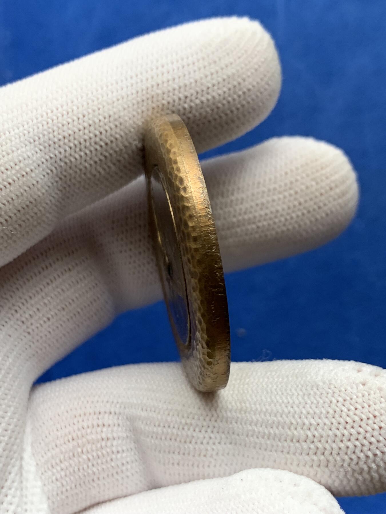 《竞宝斋》第274场- 周日，周一，周二  3场连拍 （全场包邮） 1975年游泳铜章 41.9克 40.1mm