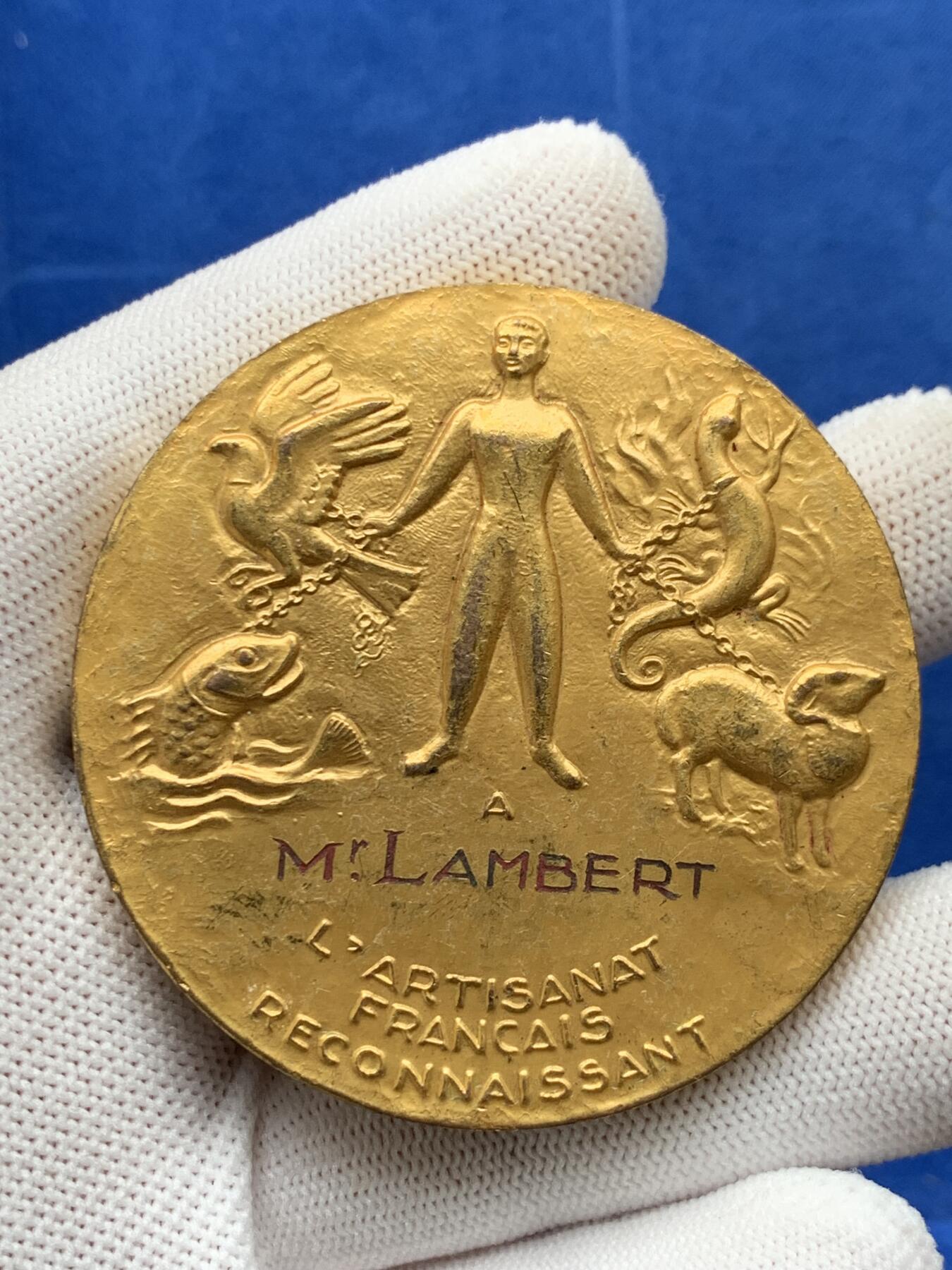 《竞宝斋》第274场- 周日，周一，周二  3场连拍 （全场包邮） 法国工艺品商会铜章 107.3克 58.7mm