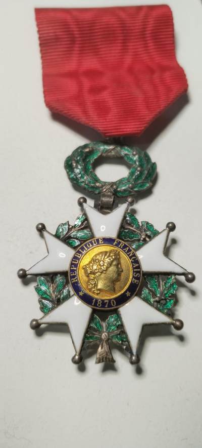 很好的小小拍卖第九期 - 法国三共荣誉军团勋章，银质热珐琅